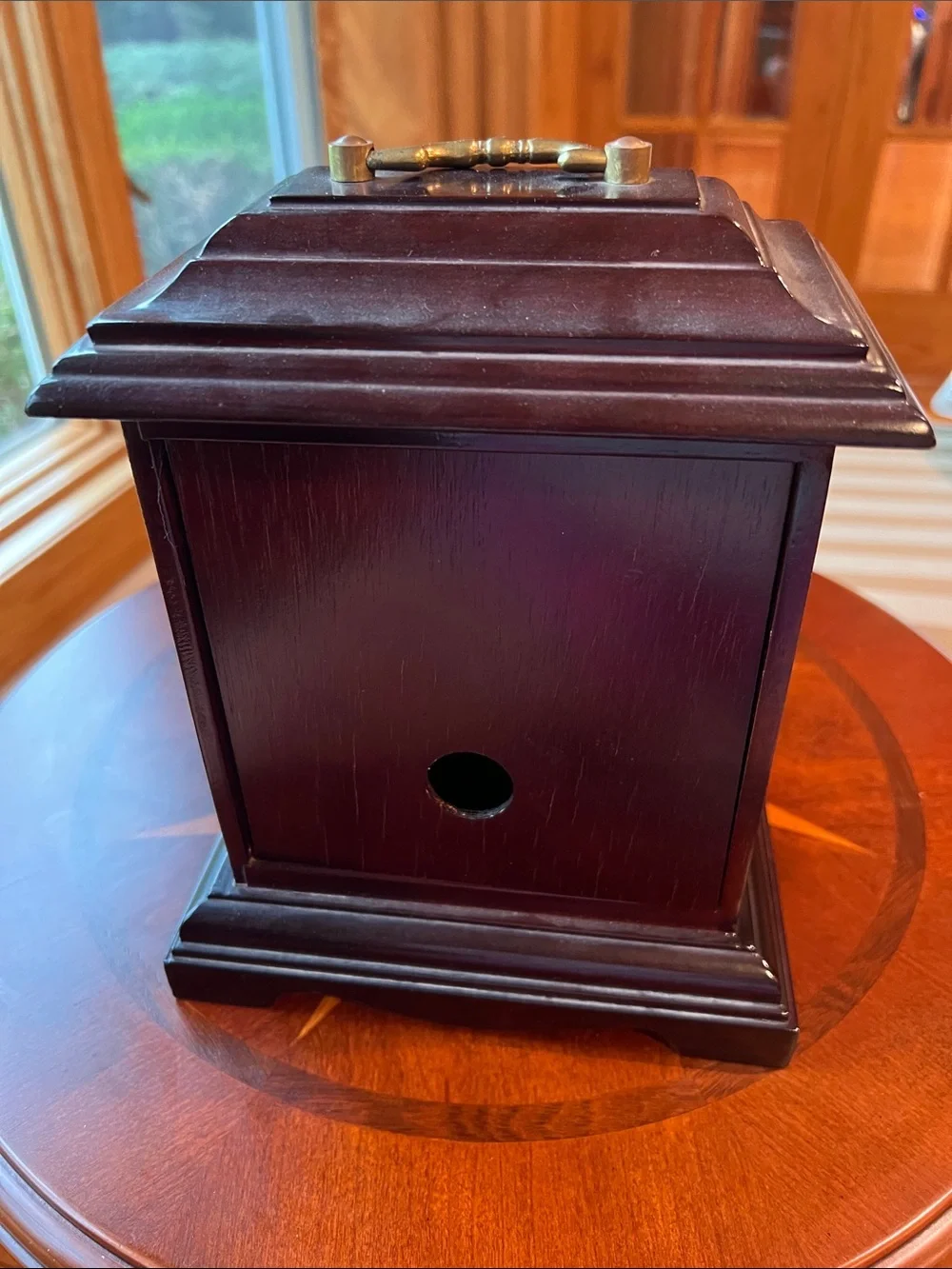 Classic Table Clock in Dark Brown